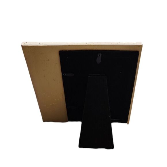 Frame - Picture 2 of 2